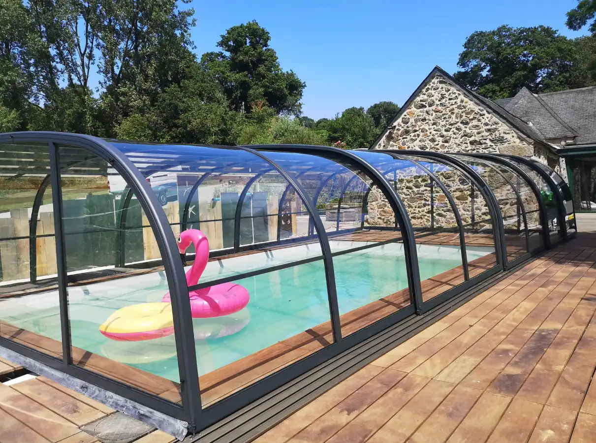 abri piscine 10